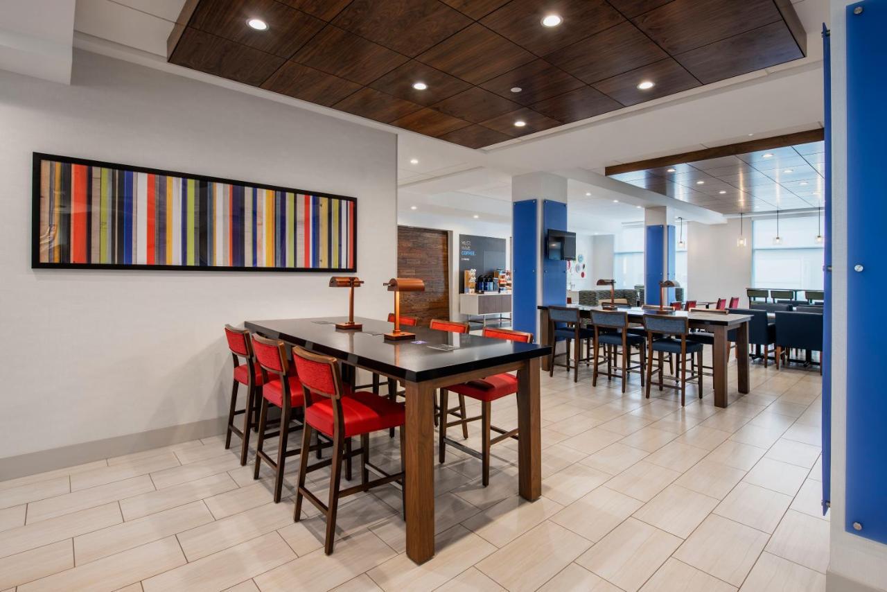 Holiday Inn Express & Suites Kelowna - East By Ihg Eksteriør billede